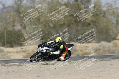 media/Jan-15-2026-Racers Edge (Thu) [[dfebeb70ab]]/3-B Group/Session 4 (Turn 6 Inside)/